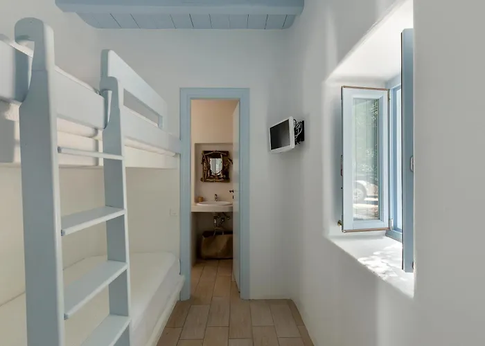 Вилла Maira With Seaview And Private Swimming Pool