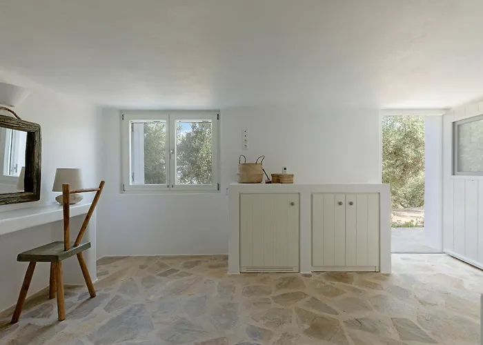 Вилла Maira With Seaview And Private Swimming Pool