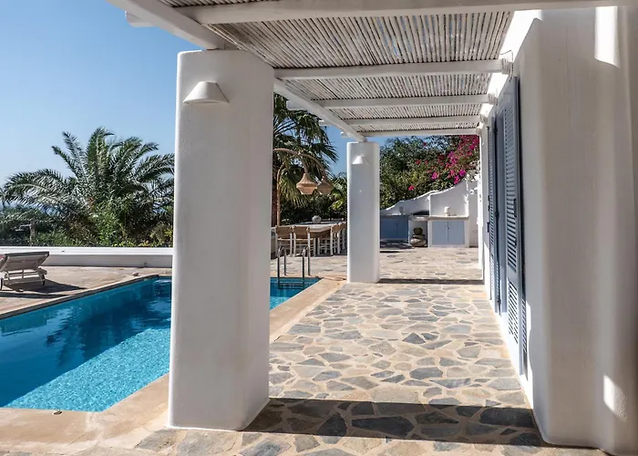 Maira With Seaview And Private Swimming Pool Villa *