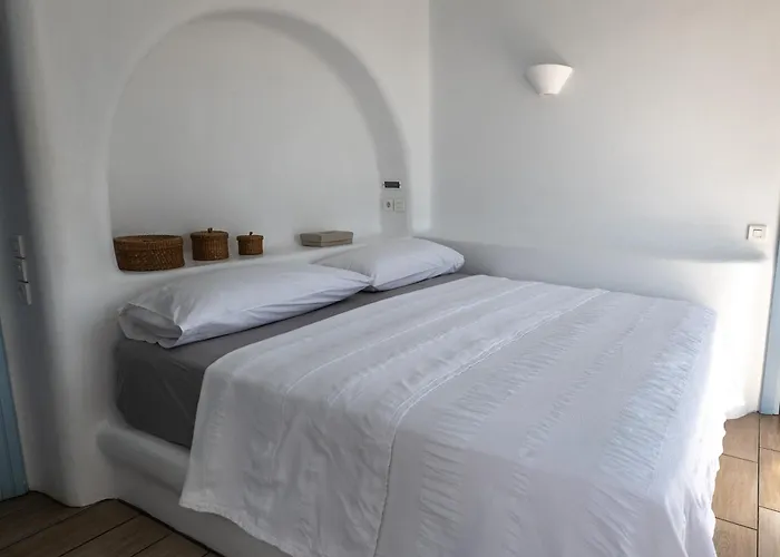 Maira With Seaview And Private Swimming Pool